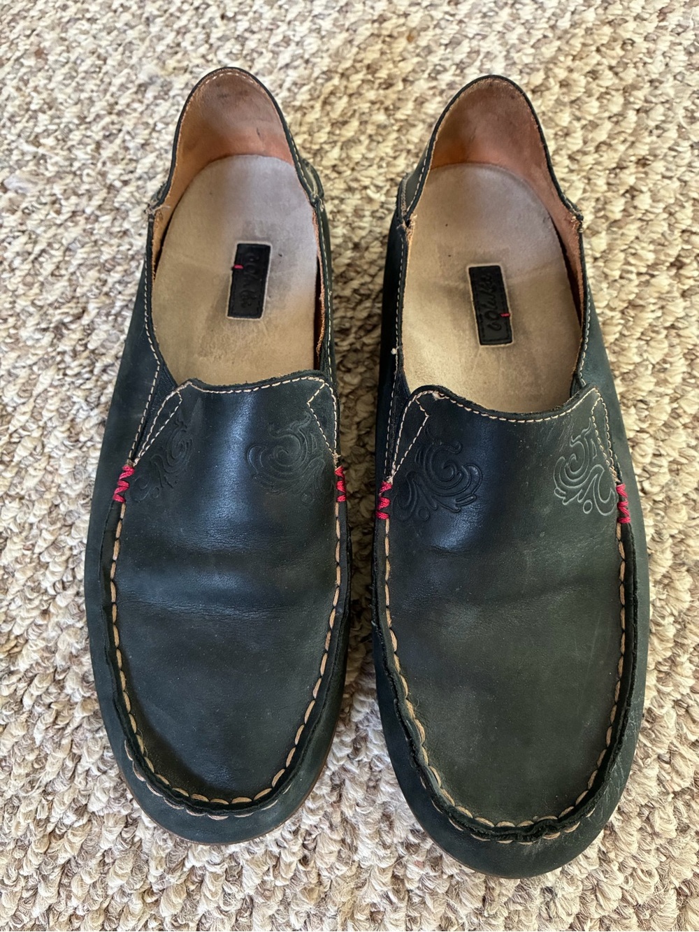 OluKai Nohea Black Leather Loafers Slip-On Shoes Size 8 Removable Insert